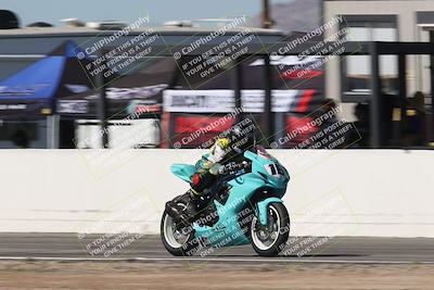 media/Oct-05-2025-CVMA (Sun) [[beeef4f201]]/Race 2-Supersport Middleweight/